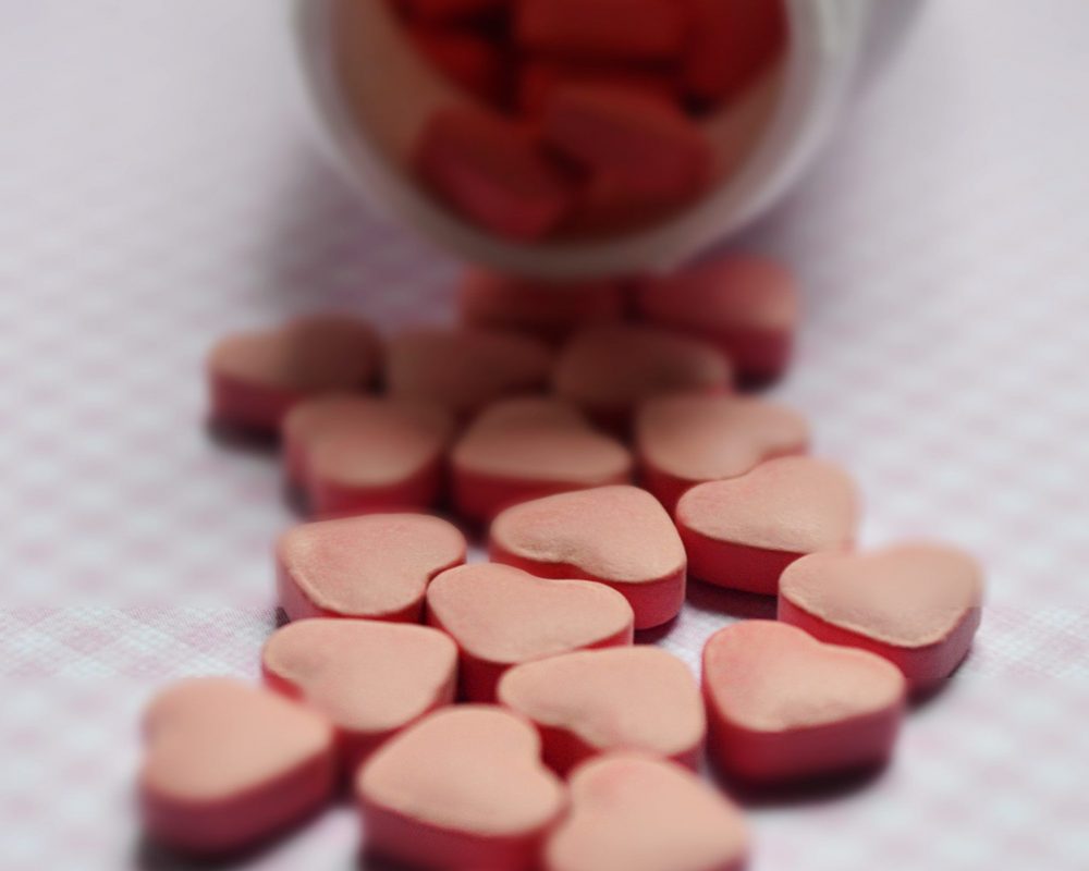 selective-focus-photo-of-pink-tablets-2919591-scaled.jpg
